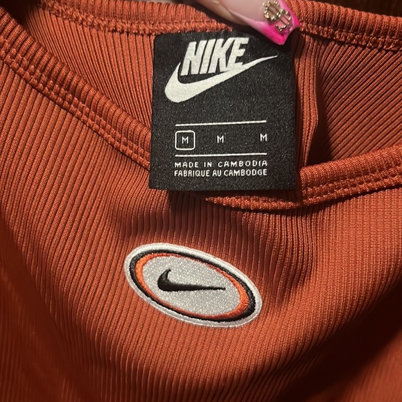 Vintage Nike embroidery logo tank - Picture 2 of 3